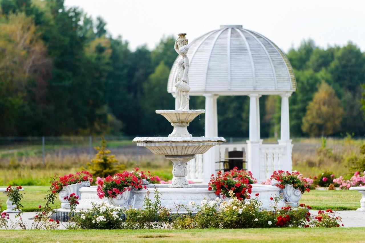 Parisel Palace Centrum Konferencyjno-Wypoczynkowe Klimki Pod Lukowem ภายนอก รูปภาพ
